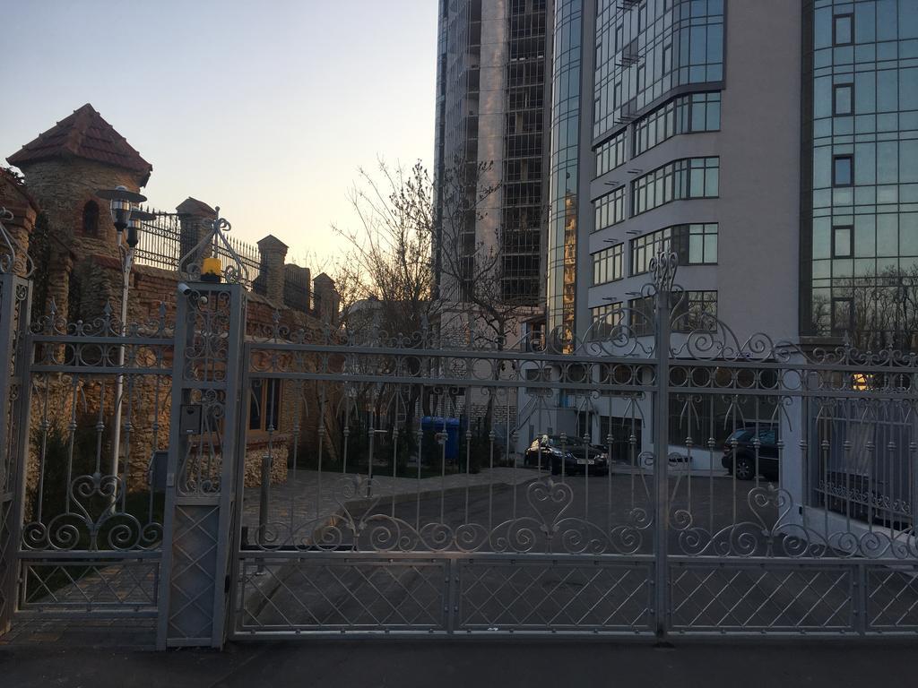 Arcadia Gagarin Plaza Apartment Odessa